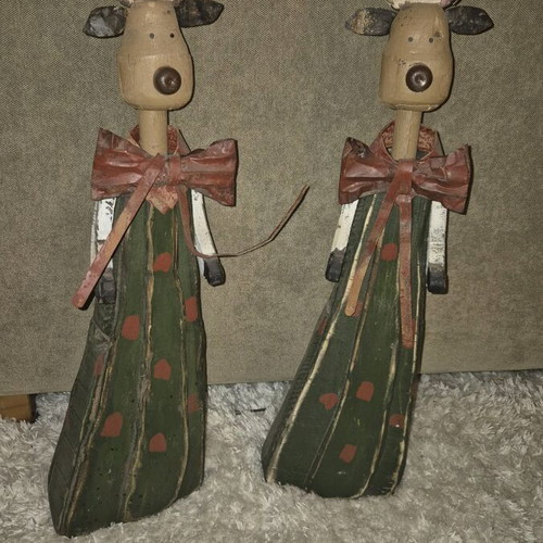Wooden decorative reindeer used, set of 2 pieces