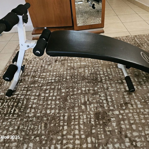 Abdominal bench like new, excellent condition