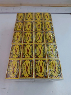 Matches new, pack of 100 boxes