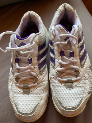 Adidas women's athletic shoes used, white and purple, size 38