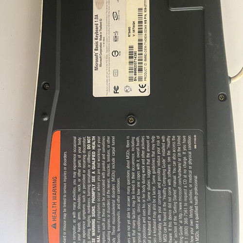 Microsoft vintage keyboards MultiMedia 1.0A and Basic 1.0A used, set of 2