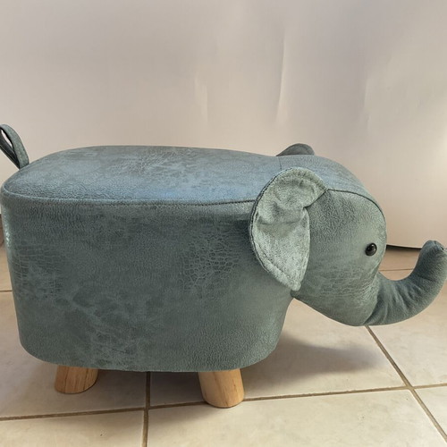 Stakkman Elephant Stool with Wooden Legs Like New, Green