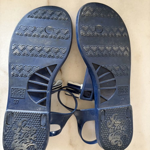 Gioseppo Striped Jelly Thong Sandals Nautic Style like new