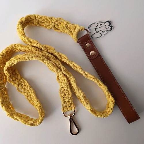 Handmade knitted dog leash yellow new with brown and rose gold details