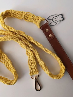 Handmade knitted dog leash yellow new with brown and rose gold details