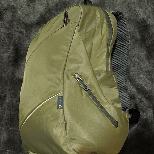 Laptop backpack 15.6" new, green, water-resistant, anti-theft design