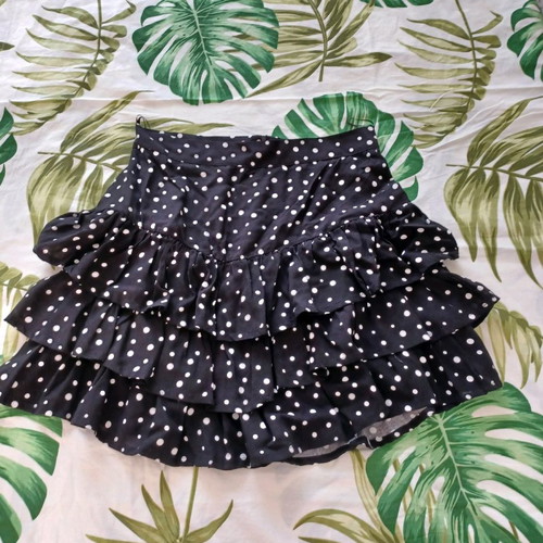 Short skirt s-m used