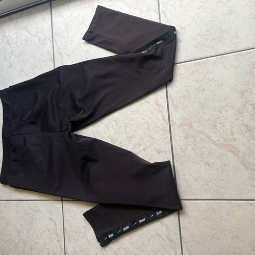 Nike women's leggings used, size S, black