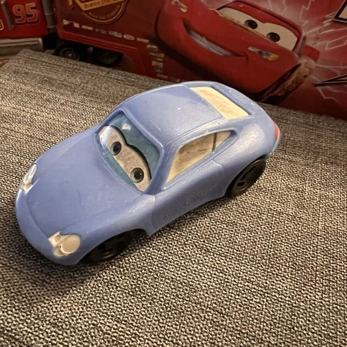 Mattel Disney Pixar Cars Sally 10cm toy car preowned with turning mechanism