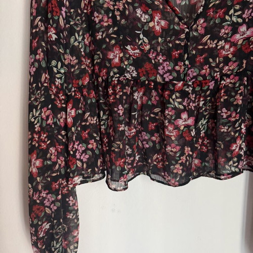 Stradivarius crop shirt, black floral transparent