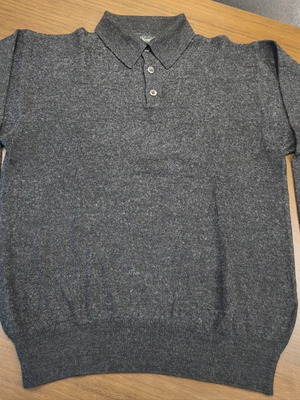 Navy & Green knitted polo shirt medium size gray like new
