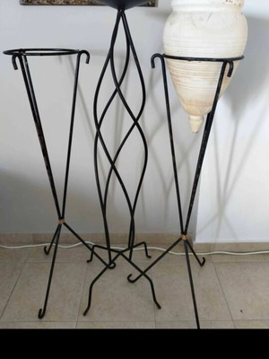 Decorative stands for amphorae or flowerpots
