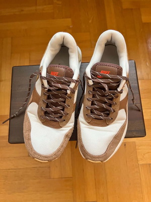 Nike Air Max limited edition women's sneakers size 38.5 used, white and brown