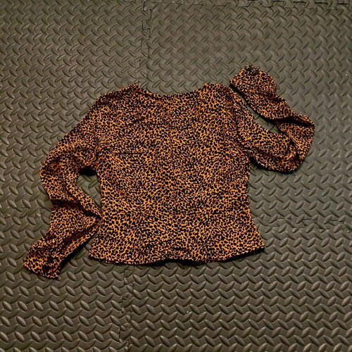 Bershka women's wrap shirt like new, brown and black crop top