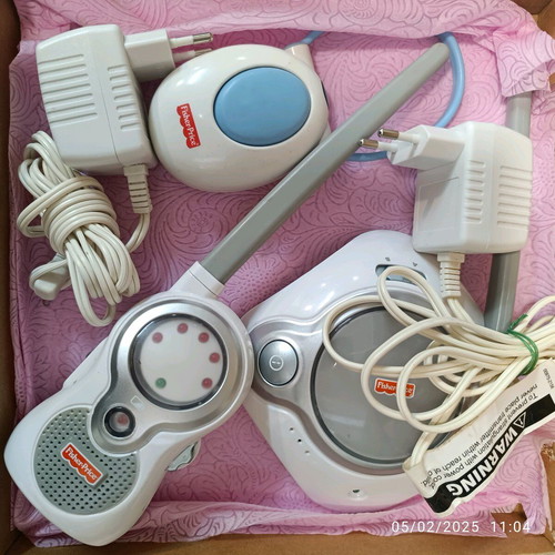 Fisher Price baby monitor like new