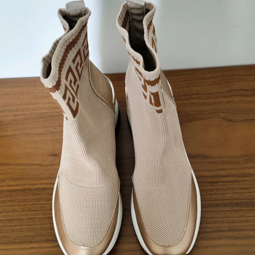 Sock sneakers pink beige with meander pattern new