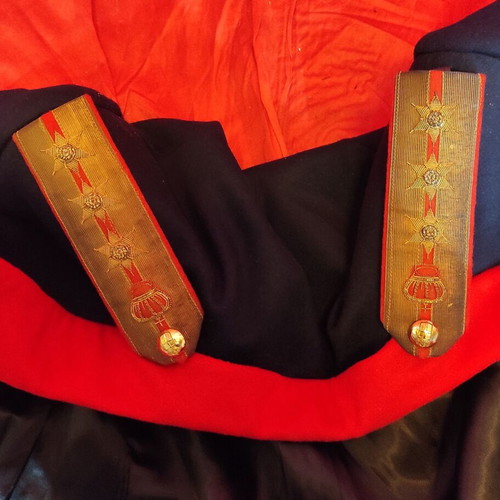 Infantry Colonel Uniform like new, coat-vest-trousers
