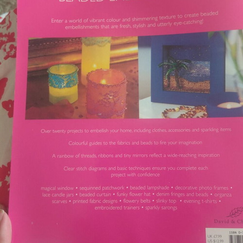 Construction book used with 20 projects in English