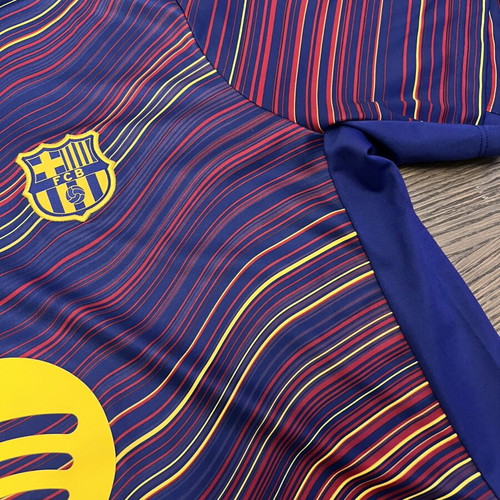 Barcelona Pre-Match Jersey like new, size XL