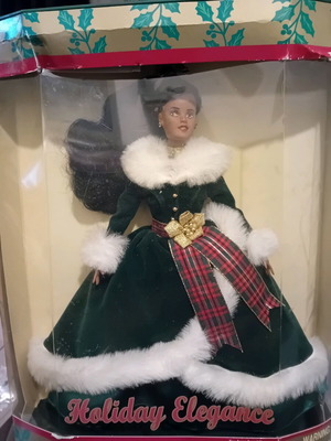 Holiday Elegance doll like new, non Barbie
