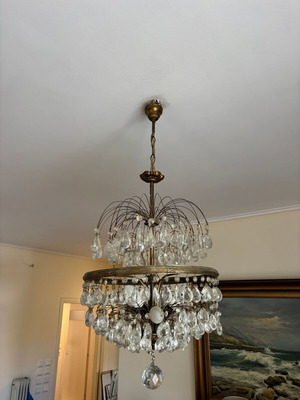 Chandelier crystal antique 60 years used with five bulbs and two lights