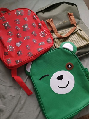 Argoodaki collectible backpacks like new, pack of 3