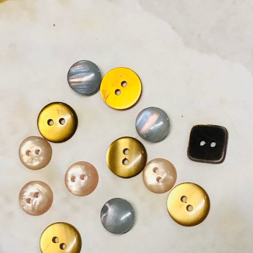 Sewing buttons pack new, 13 pcs