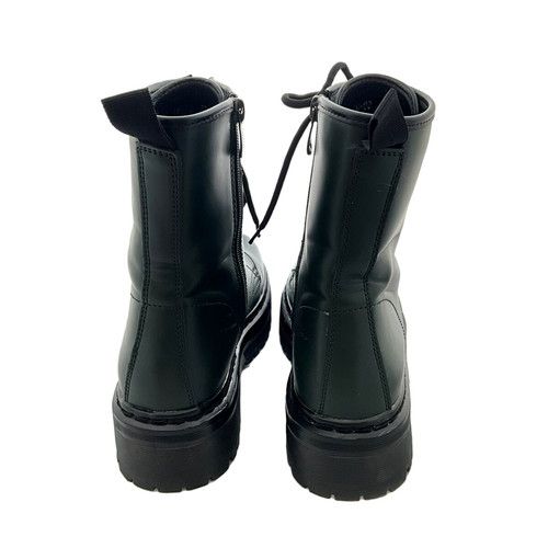 Boots green with laces and side zipper like new, size 38