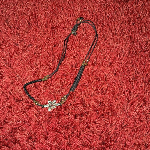 Christmas bracelet like new, white and silver with snowflake