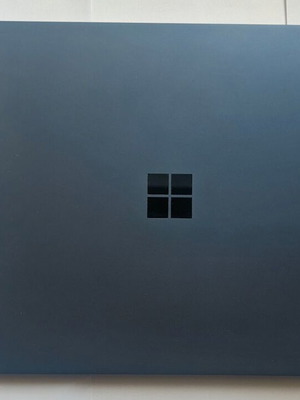 Microsoft Surface laptop with touch screen, Intel Core i5, 8GB RAM, 256GB SSD