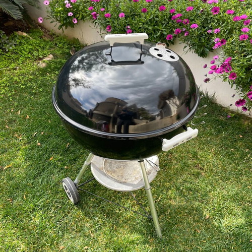 Weber grill used with storage cover