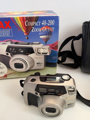 Pentax IQZoom200 camera like new