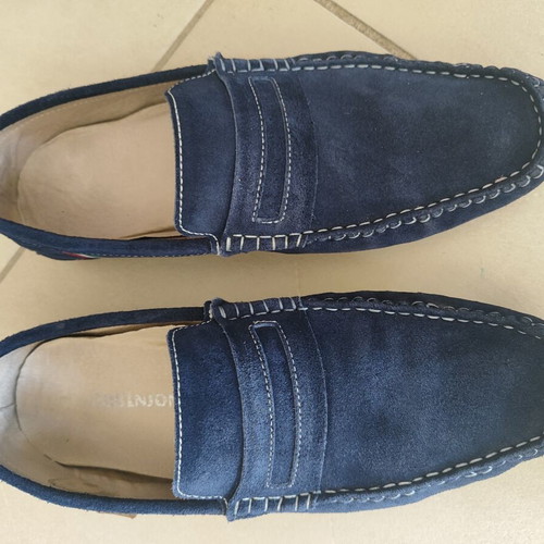 Robinson men's blue moccasins size 43 like new