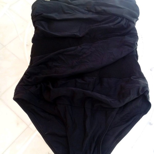 Women's one-piece swimsuit new, size small, black
