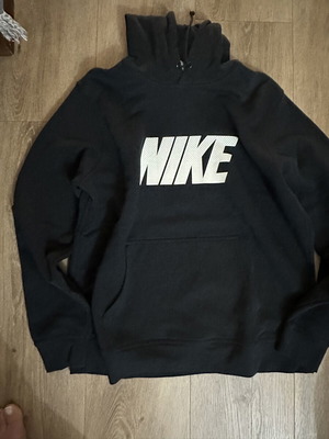 Nike hoodie size XL, black, like new