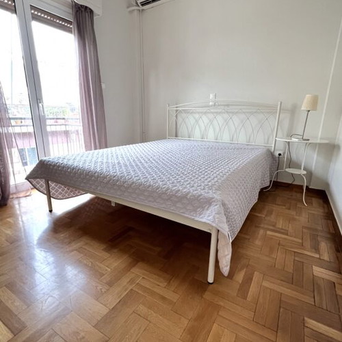 Double iron bed 176x200 with Guy Laroche mattress and wooden nightstand, like new