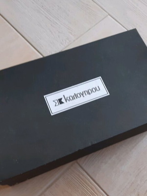 Kalogiropou black pumps like new, size 37