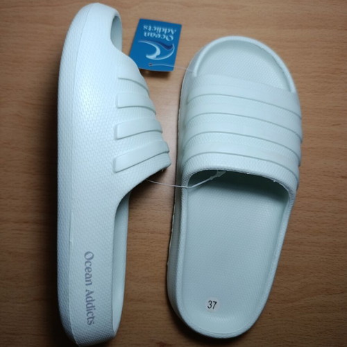 Ocean Addicts Slides slippers, size 37, white