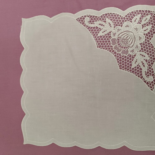 Decorative fabric napkins vintage set of 8 like new