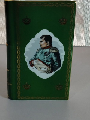 Πορσελάνινο δοχείο Limoges για ποτό Camus Napoleon σε σχέδιο βιβλίου, μεταχειρισμένο