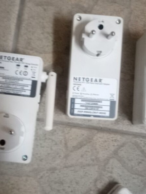 Netgear WiFi Extender EX3800, devolo dLAN 500 duo+ Powerline, Netgear Powerline AV+ 200