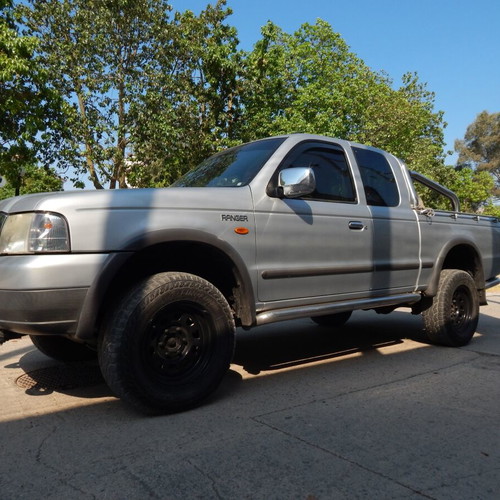 Ford Ranger 4x4 2.5d used, 2003 model with many extras