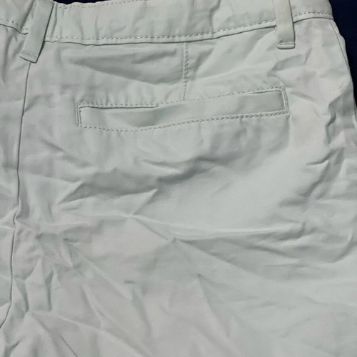 Gap shorts like new, size 16, soft pistachio color