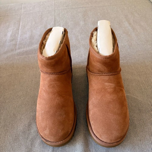 Ugg ankle boots new, size 40, beige