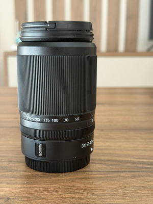 NIKKOR Z DX 50-250mm f/4.5-6.3 VR standard zoom lens like new