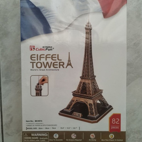 3D Puzzle Eiffel Tower, 82 pieces, sealed, new