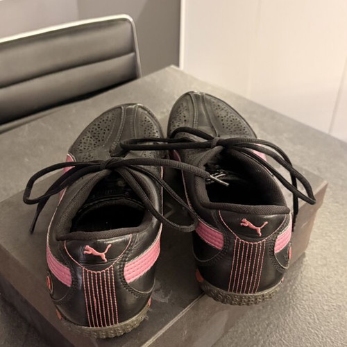 Puma athletic shoes size 40, black and pink