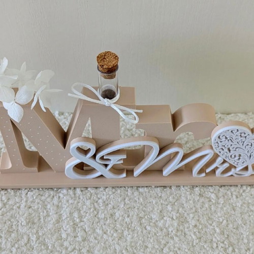 Mr & Mrs Wedding Decoration New