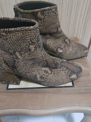 Ankle boots used in very good condition brown size 39