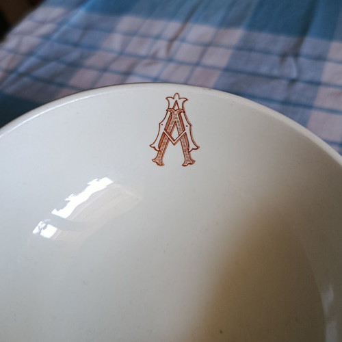 Athinaiki Leschi ceramic bowl like new
